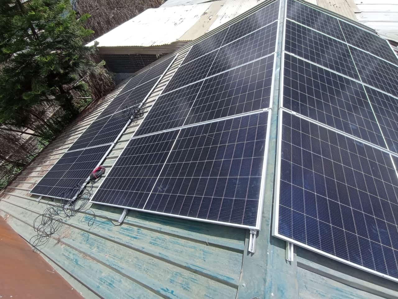Solar Panel with Charge Controller